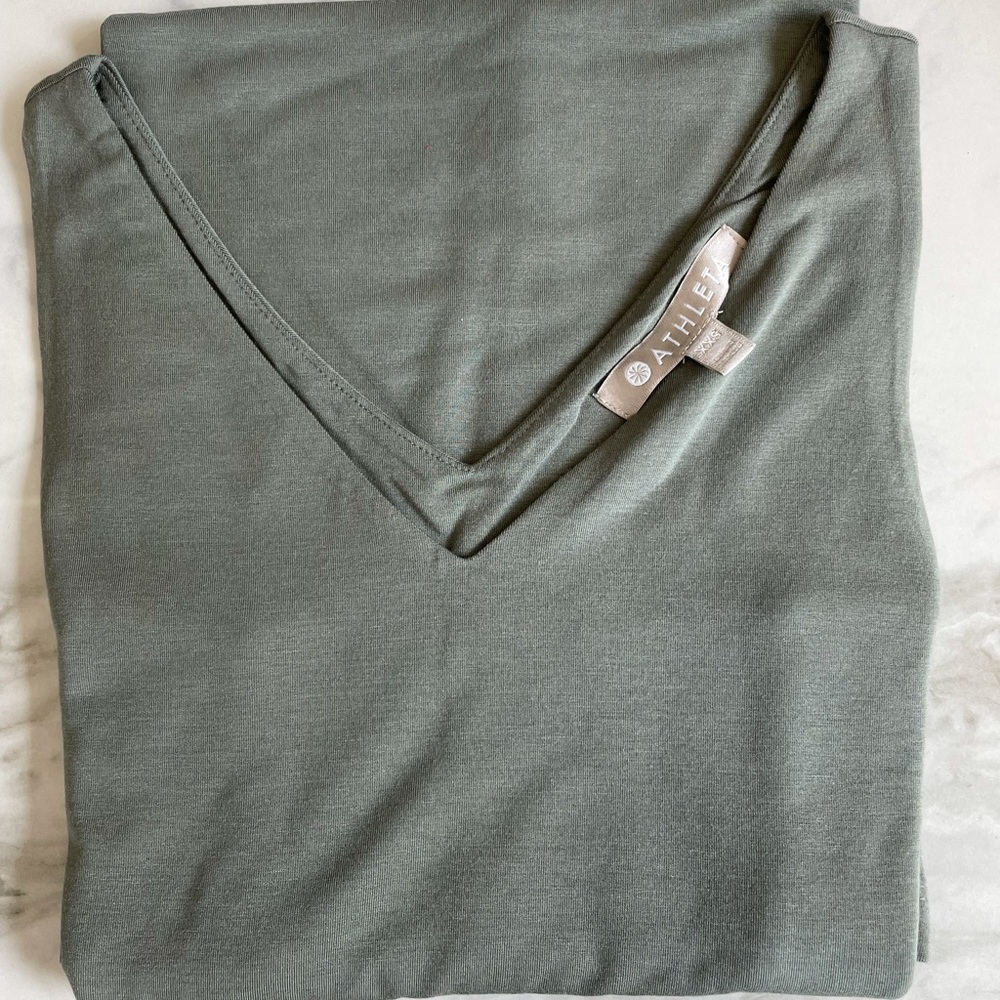 NWOT Athleta Santorini V Neck Solid Dress. - Picture 2 of 4